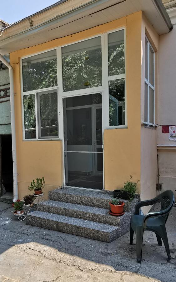 Center Haus Apartment Bucharest Exterior photo