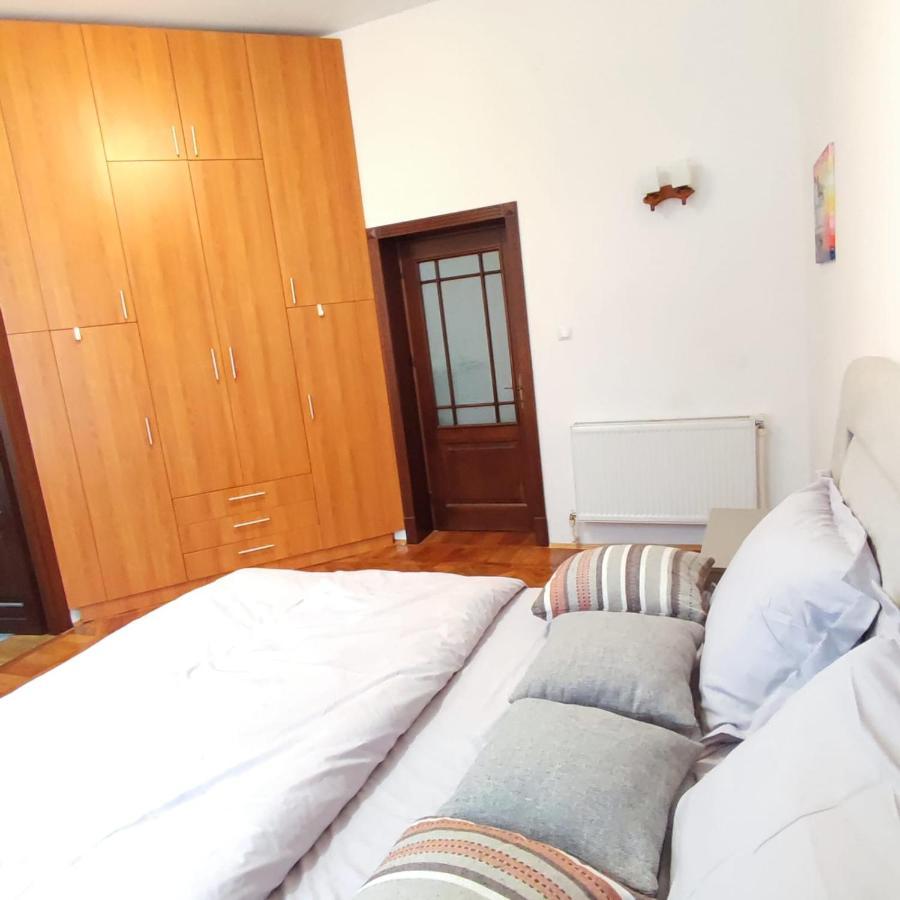Center Haus Apartment Bucharest Exterior photo
